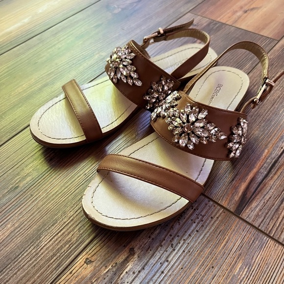 BCBGeneration Shoes - BCBGeneration sandal size 7M/37